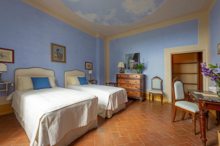 Room Cielo - Villa di Tizzano Luxury Holidays in Tuscany